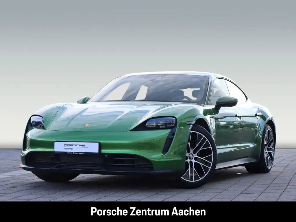 Photo 1 : Porsche Taycan 2021 Non renseigné