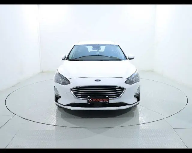 Photo 1 : Ford Focus 2020 Diesel