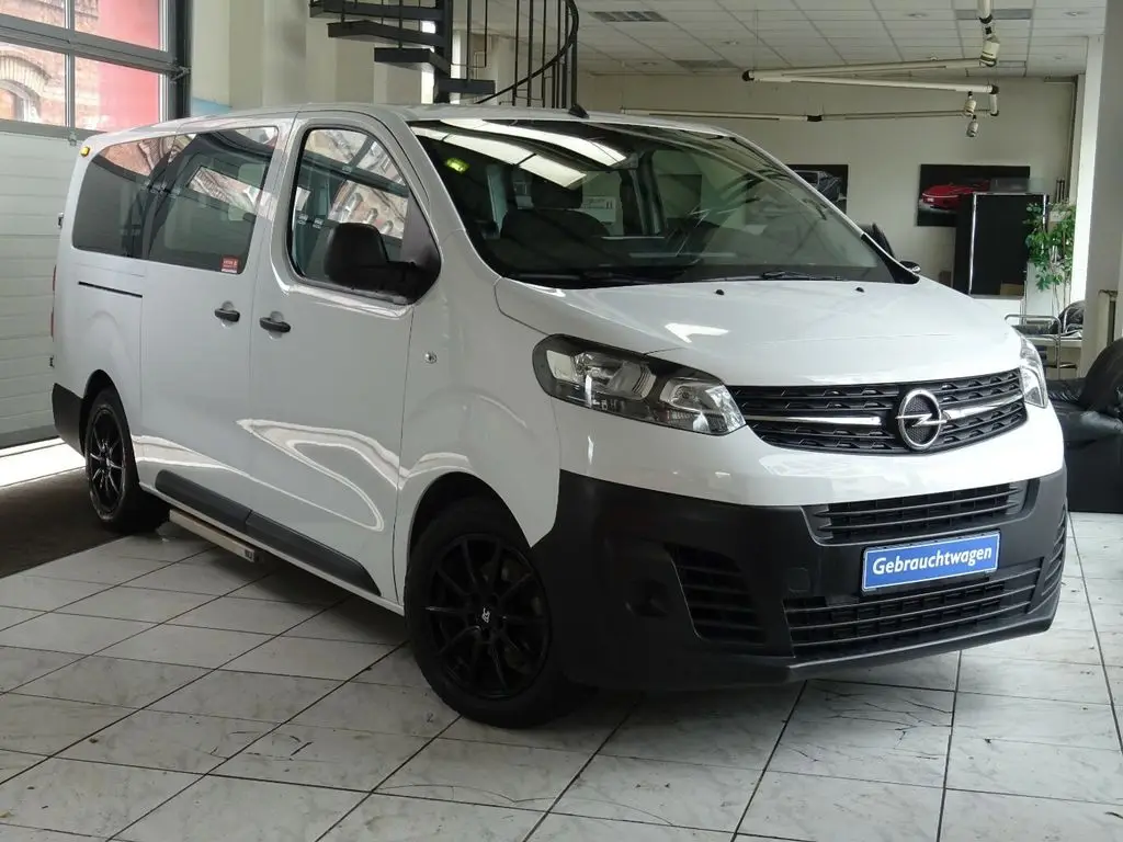 Photo 1 : Opel Zafira 2022 Diesel