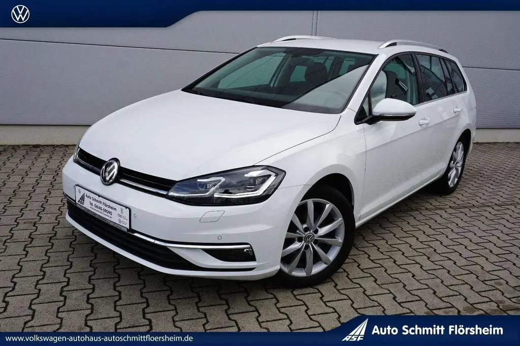 Photo 1 : Volkswagen Golf 2020 Petrol