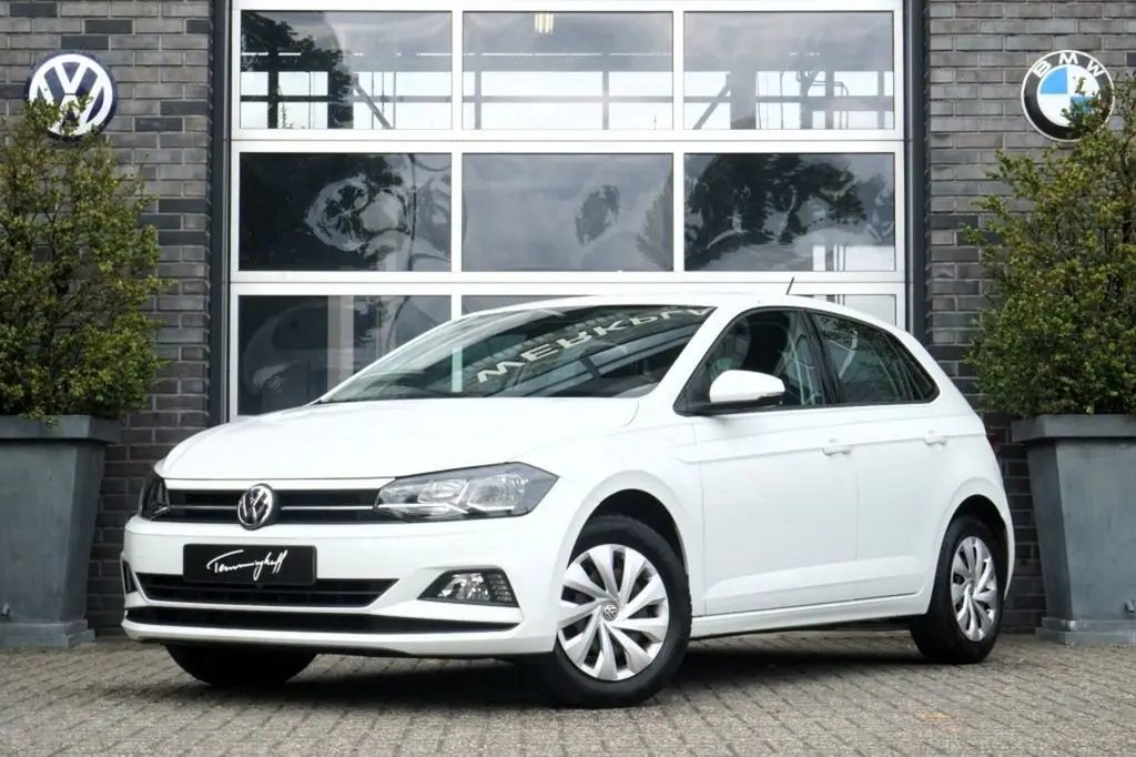 Photo 1 : Volkswagen Polo 2020 Petrol