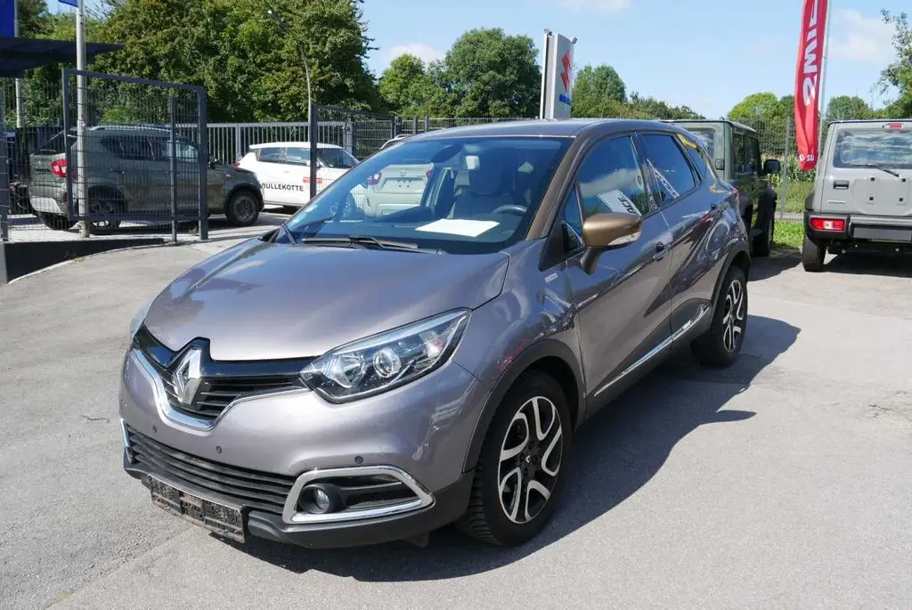 Photo 1 : Renault Captur 2016 Petrol