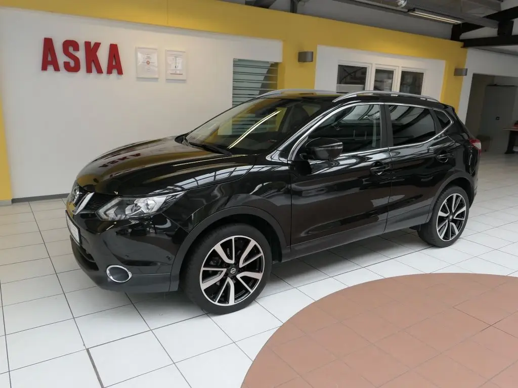 Photo 1 : Nissan Qashqai 2017 Petrol