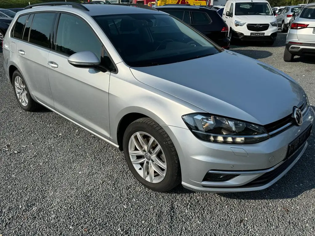 Photo 1 : Volkswagen Golf 2020 Diesel