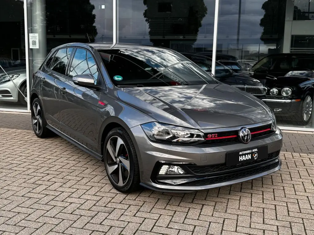 Photo 1 : Volkswagen Polo 2020 Petrol