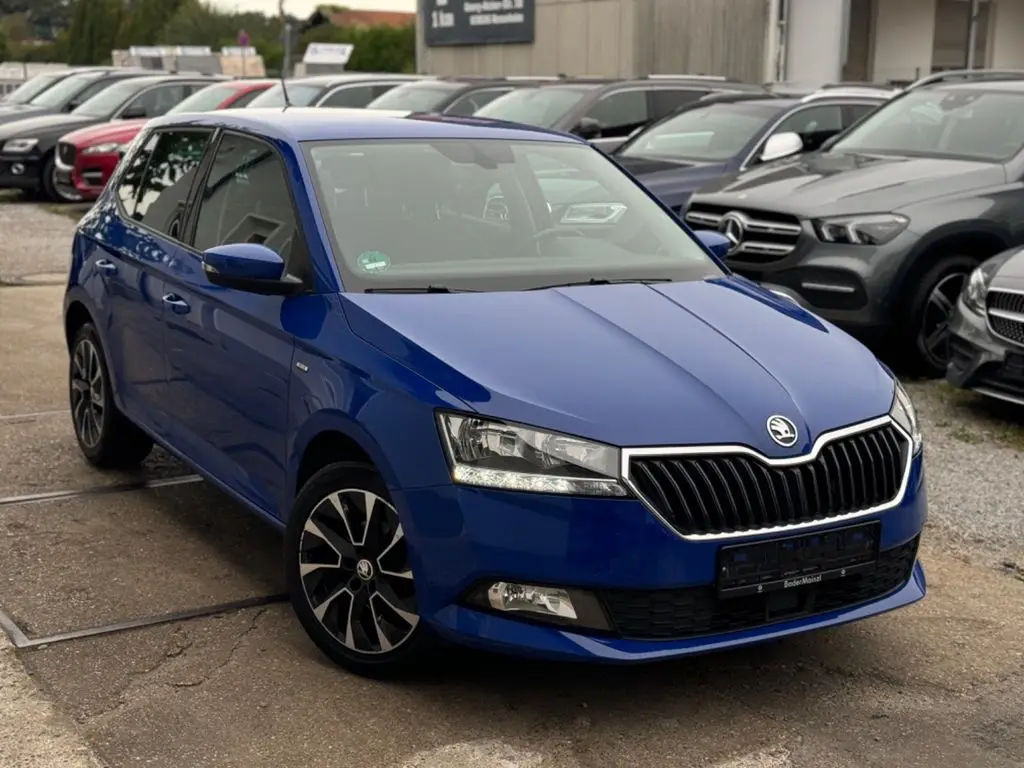 Photo 1 : Skoda Fabia 2020 Petrol