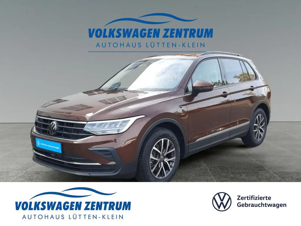 Photo 1 : Volkswagen Tiguan 2023 Essence