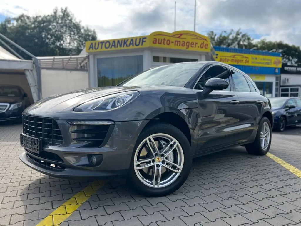 Photo 1 : Porsche Macan 2015 Diesel