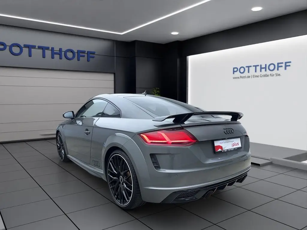 Photo 1 : Audi Tt 2021 Petrol