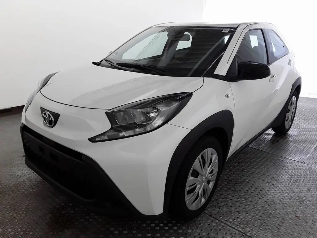 Photo 1 : Toyota Aygo X 2022 Essence