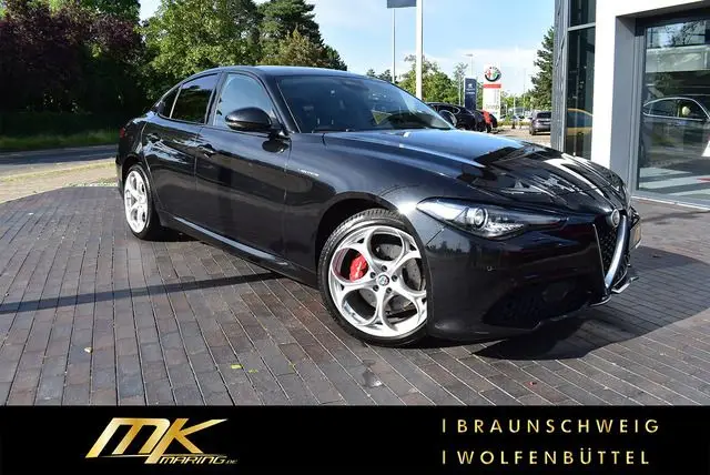 Photo 1 : Alfa Romeo Giulia 2019 Essence