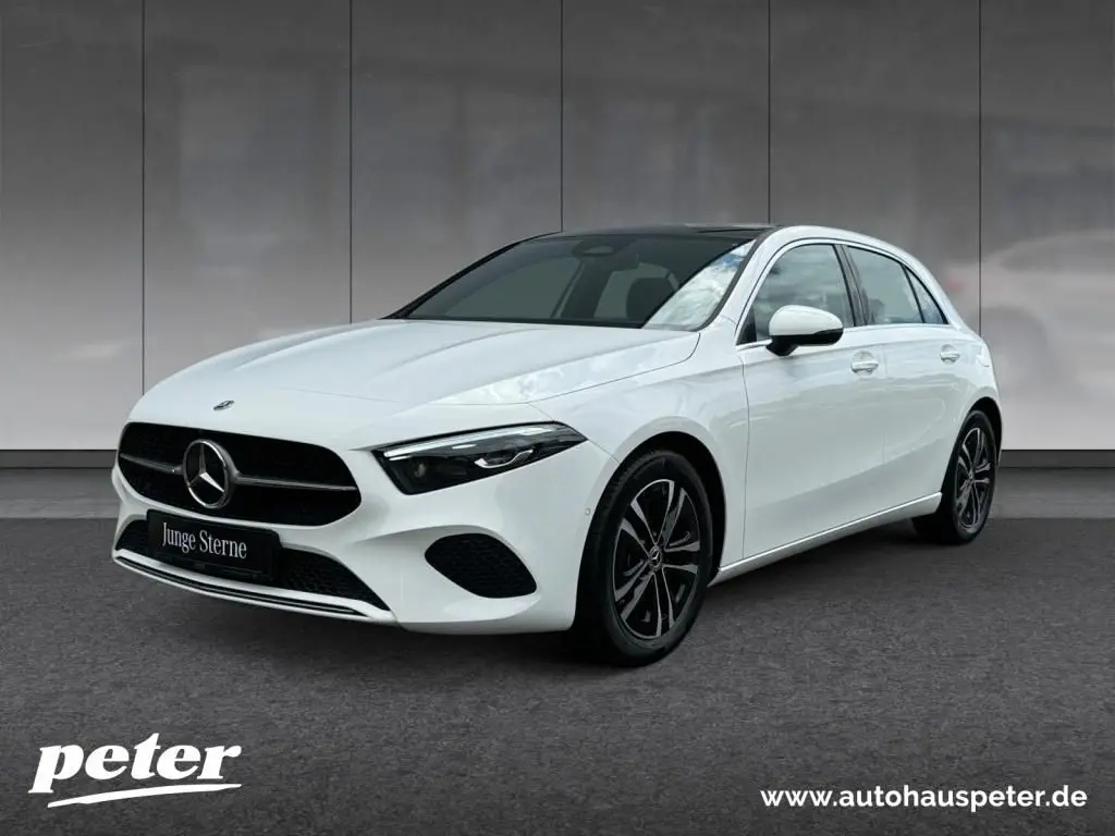 Photo 1 : Mercedes-benz Classe A 2023 Essence