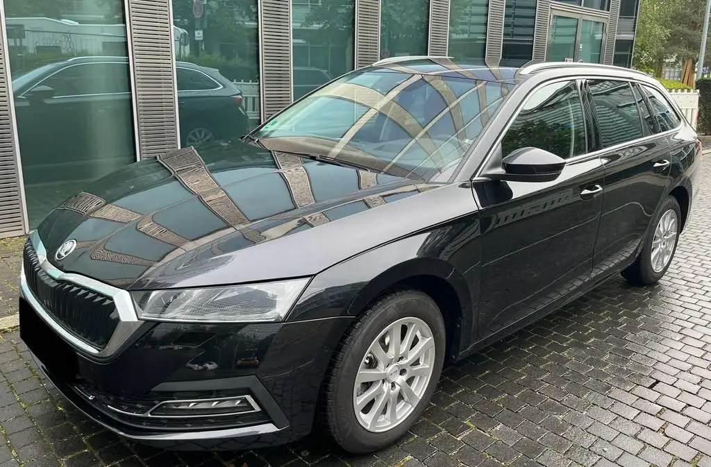 Photo 1 : Skoda Octavia 2023 Diesel