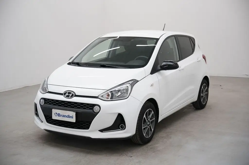 Photo 1 : Hyundai I10 2019 Essence