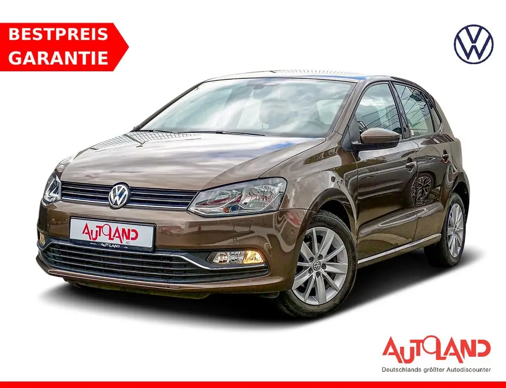 Photo 1 : Volkswagen Polo 2015 Petrol