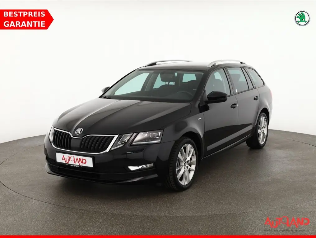 Photo 1 : Skoda Octavia 2018 Petrol