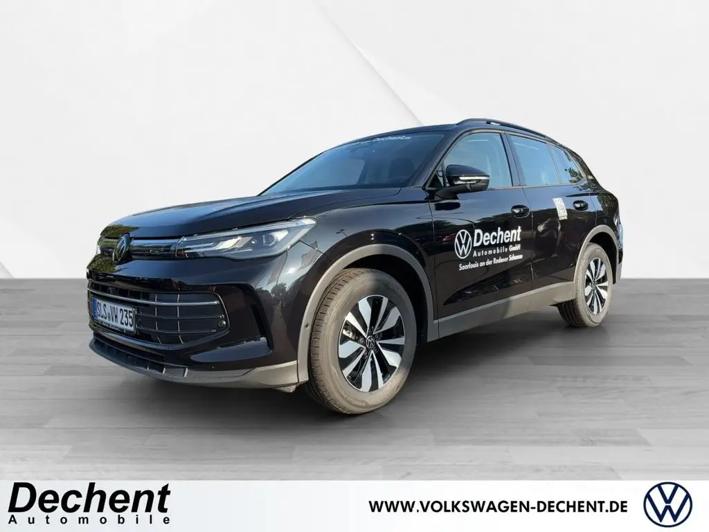 Photo 1 : Volkswagen Tiguan 2024 Petrol