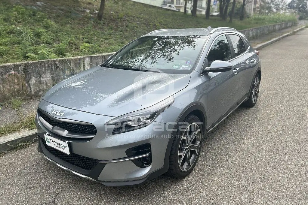 Photo 1 : Kia Xceed 2021 LPG