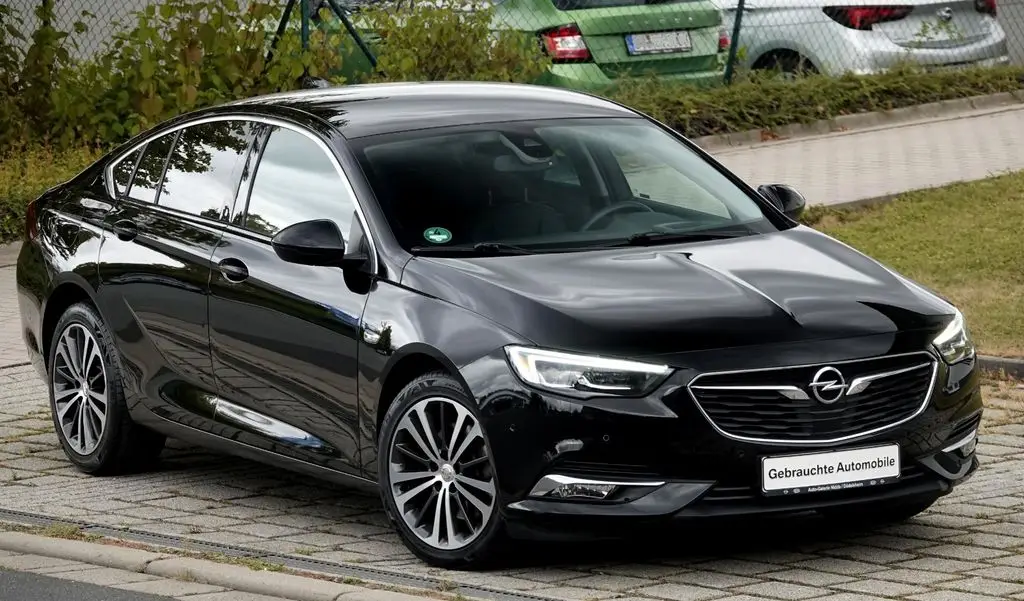 Photo 1 : Opel Insignia 2018 Diesel