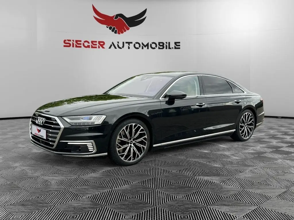 Photo 1 : Audi A8 2021 Hybride