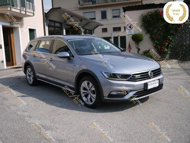 Photo 1 : Volkswagen Passat 2018 Diesel