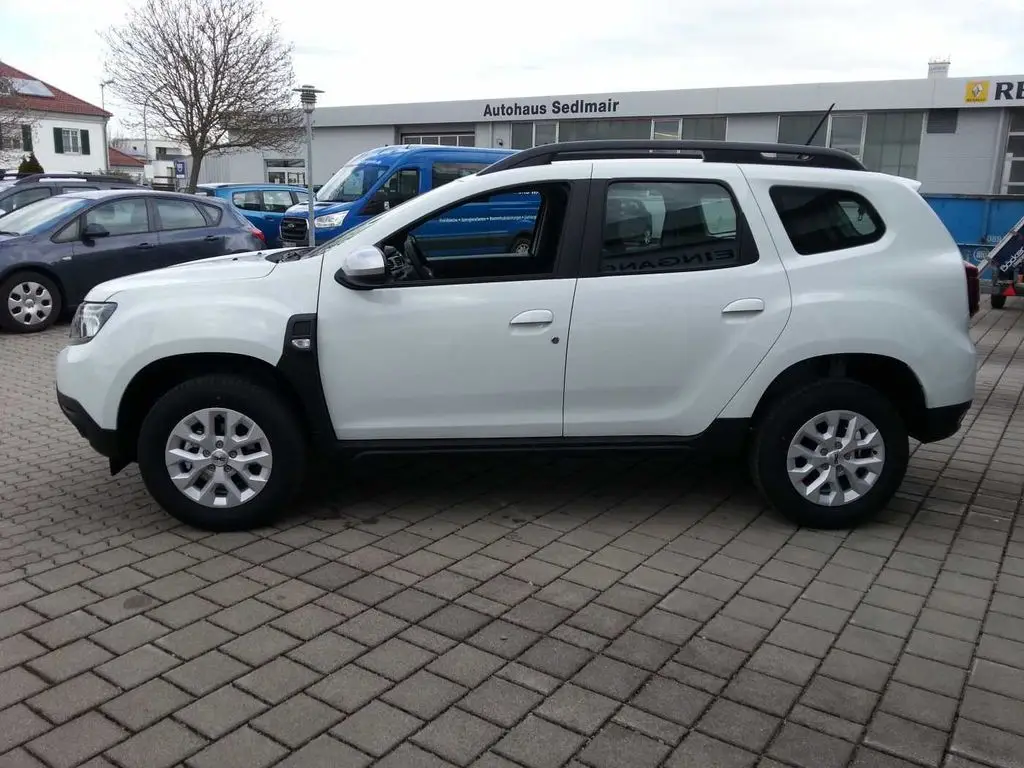 Photo 1 : Dacia Duster 2024 Essence