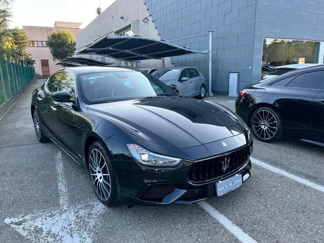 Photo 1 : Maserati Ghibli 2021 Hybrid