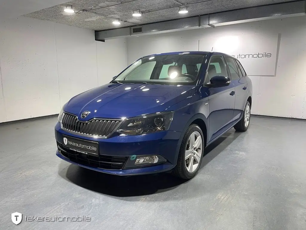 Photo 1 : Skoda Fabia 2017 Petrol