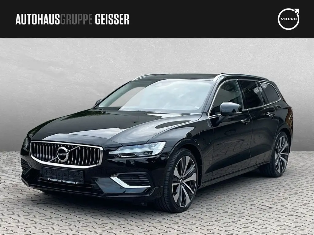 Photo 1 : Volvo V60 2021 Hybride