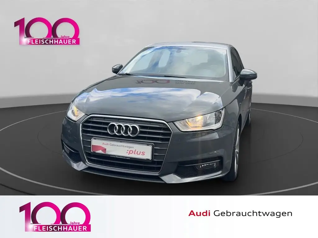 Photo 1 : Audi A1 2018 Petrol