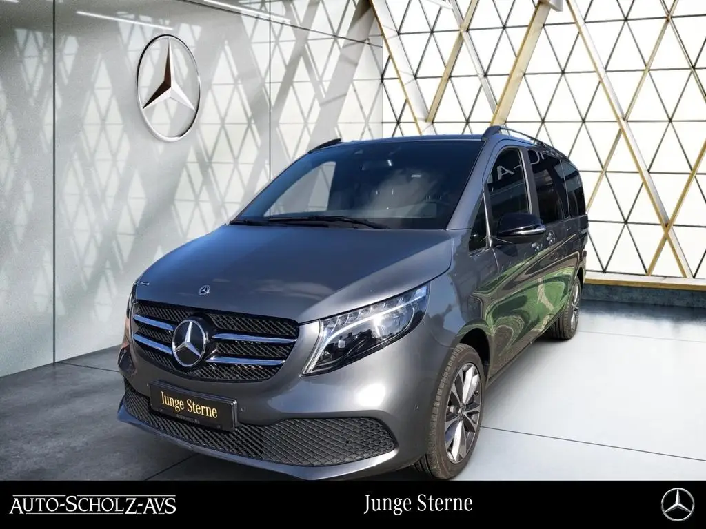 Photo 1 : Mercedes-benz Classe V 2023 Diesel