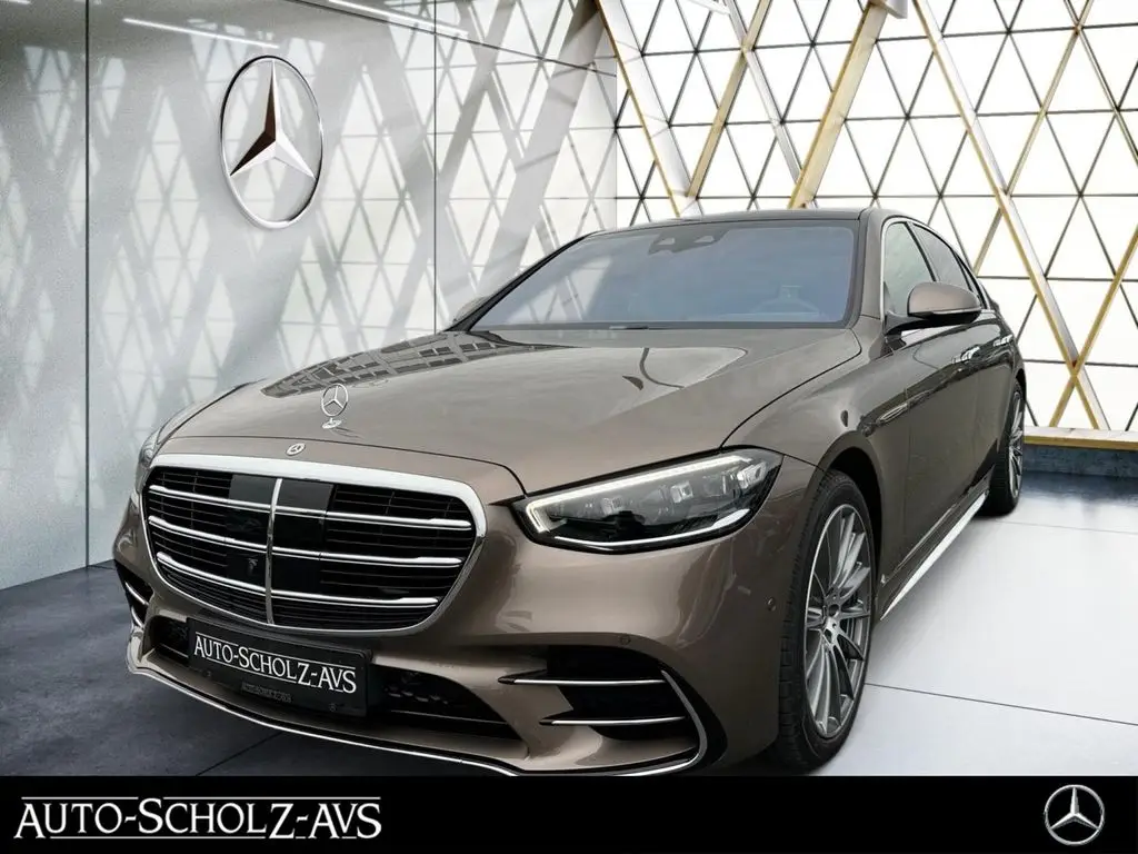 Photo 1 : Mercedes-benz Classe S 2024 Hybride