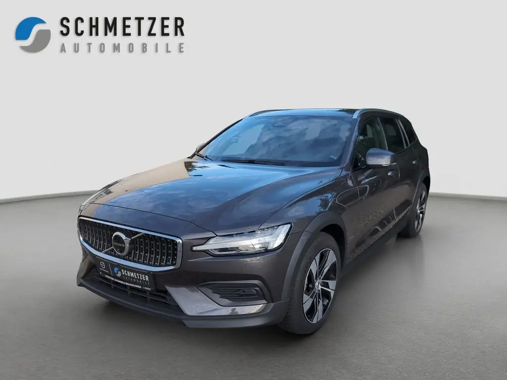 Photo 1 : Volvo V60 2023 Diesel