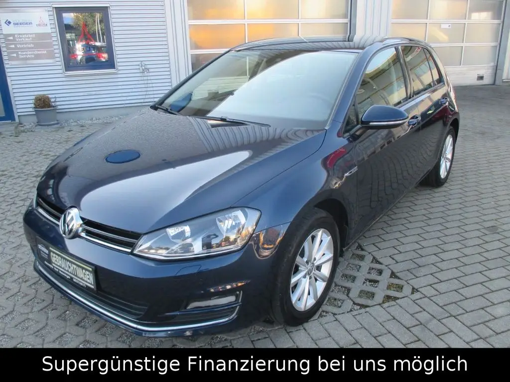 Photo 1 : Volkswagen Golf 2015 Essence