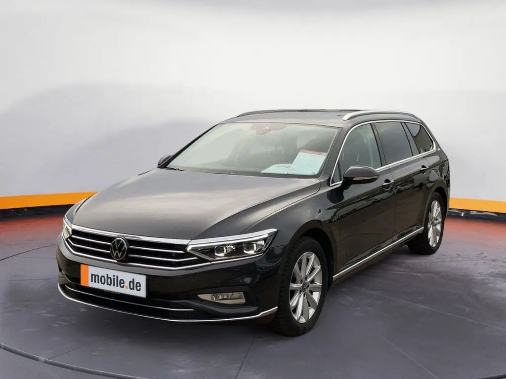 Photo 1 : Volkswagen Passat 2023 Diesel