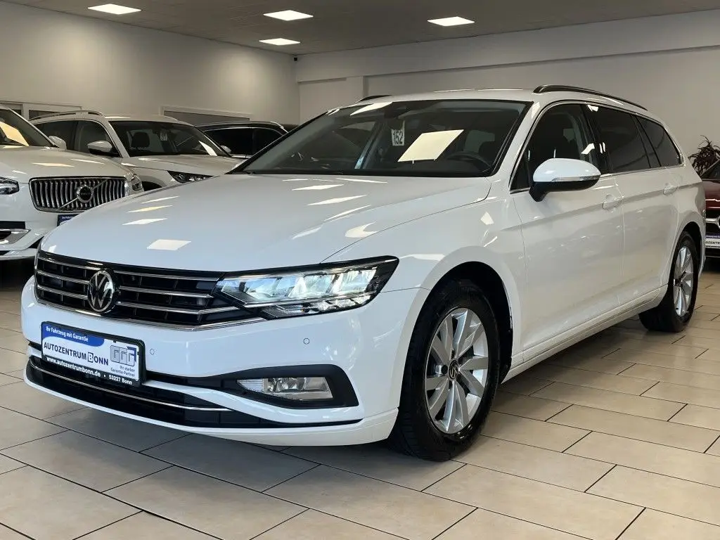 Photo 1 : Volkswagen Passat 2022 Diesel