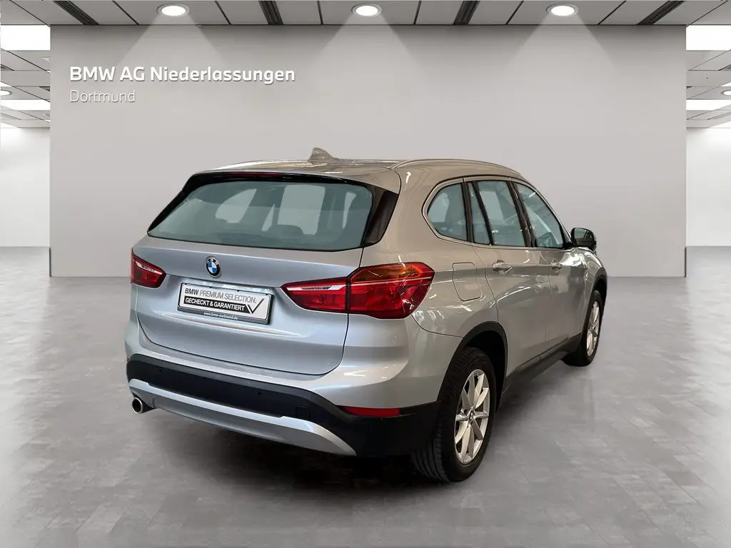 Photo 1 : Bmw X1 2021 Essence