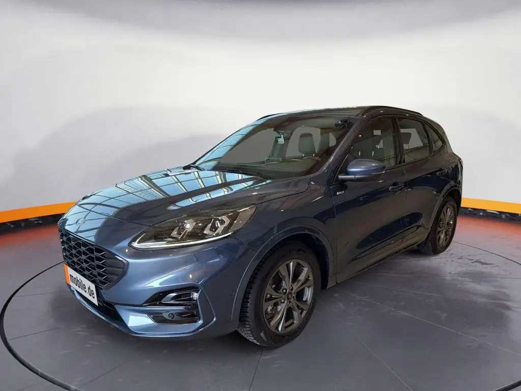 Photo 1 : Ford Kuga 2023 Essence