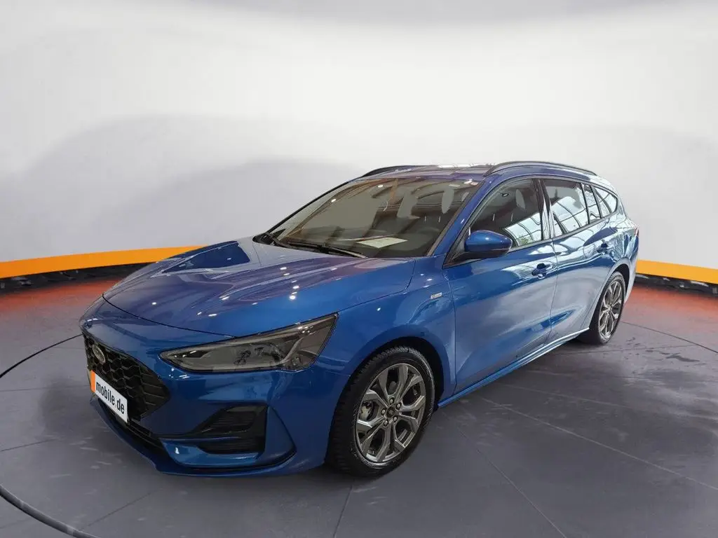 Photo 1 : Ford Focus 2023 Petrol