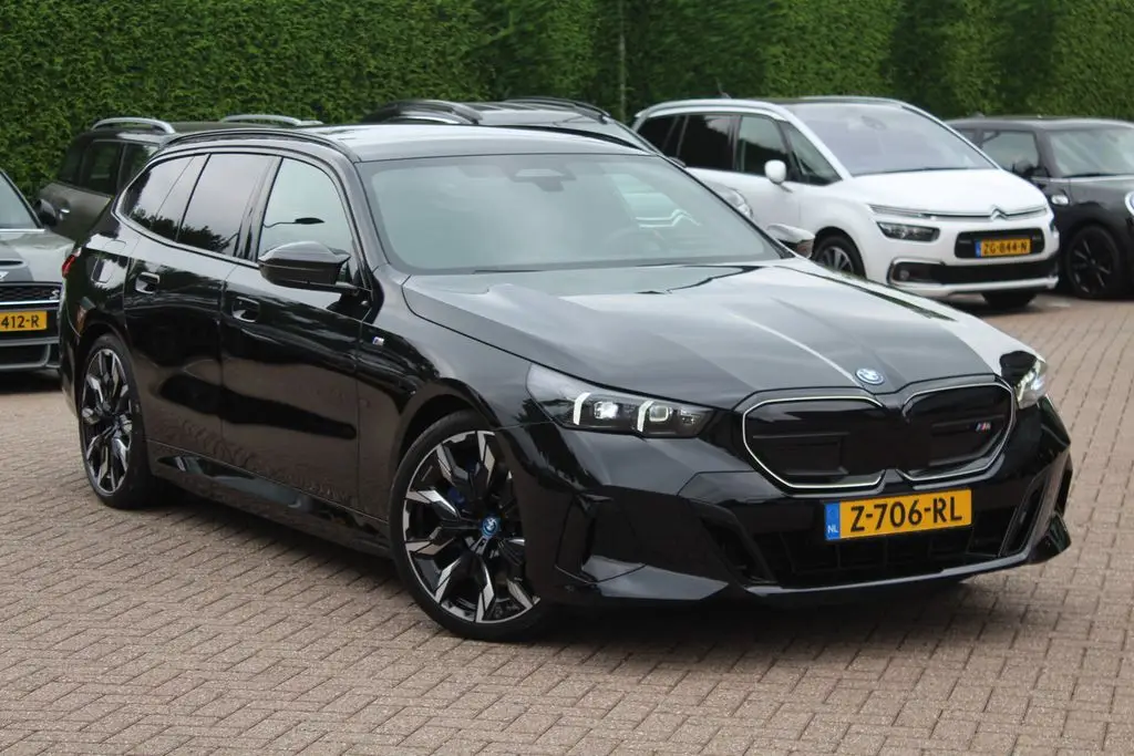 Photo 1 : Bmw I5 2024 Non renseigné