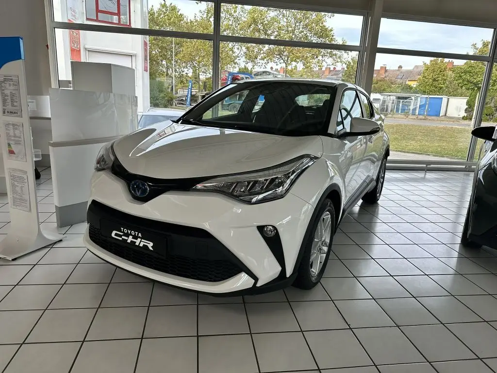 Photo 1 : Toyota C-hr 2023 Hybride