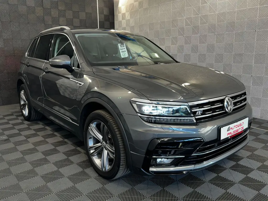 Photo 1 : Volkswagen Tiguan 2019 Essence