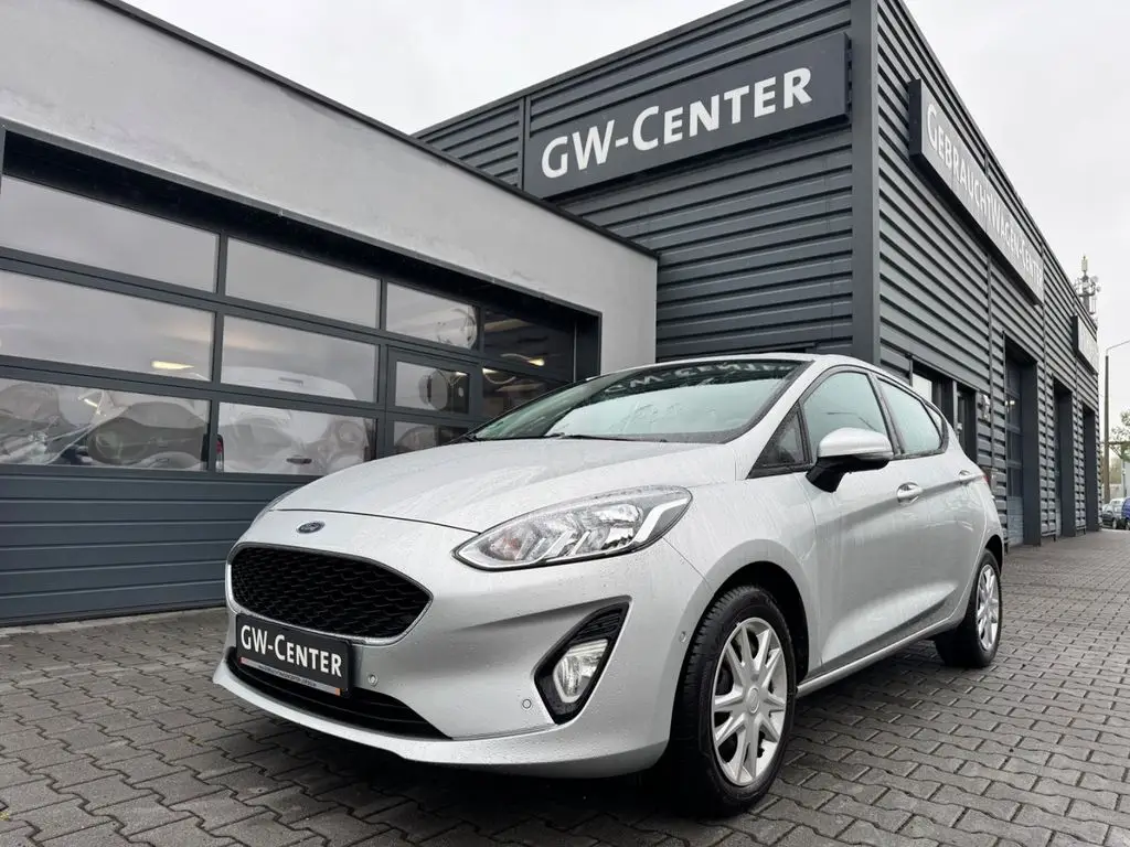 Photo 1 : Ford Fiesta 2018 Petrol