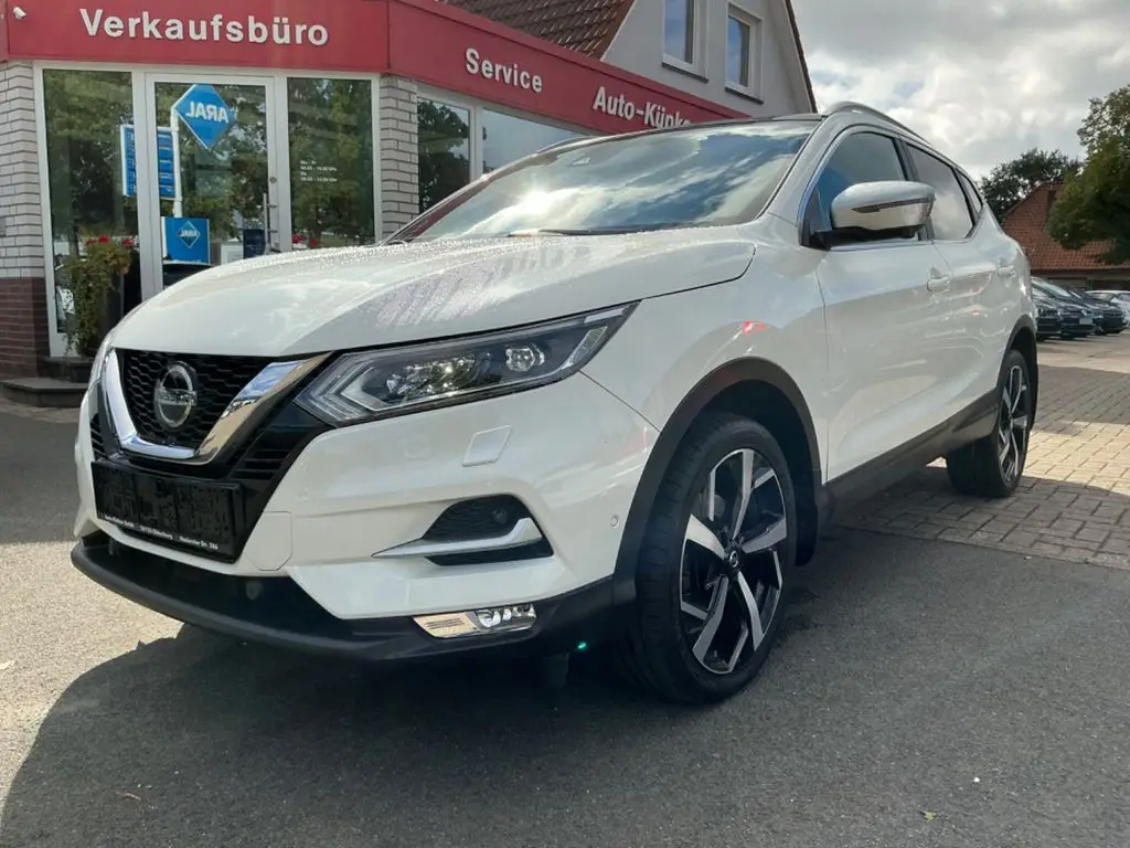 Photo 1 : Nissan Qashqai 2018 Petrol