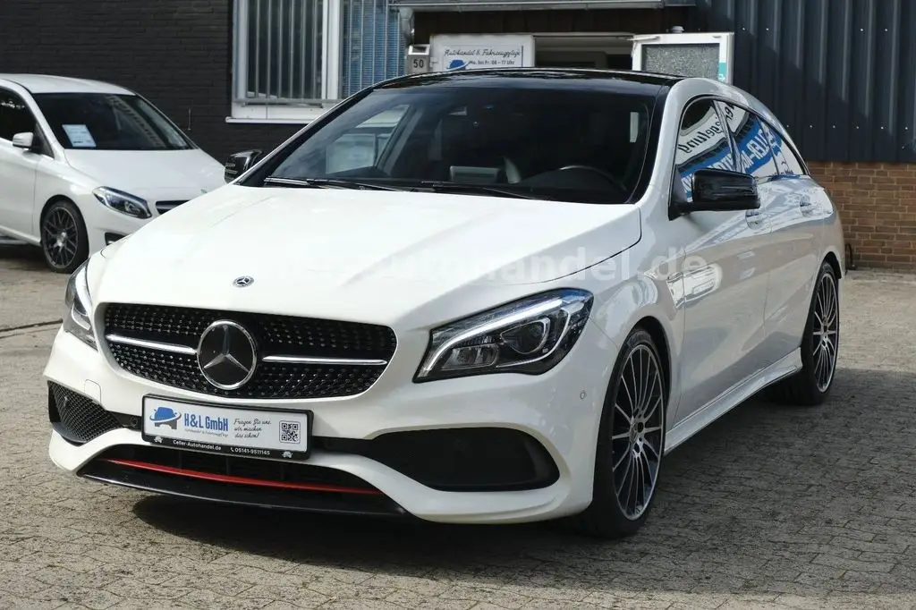 Photo 1 : Mercedes-benz Classe Cla 2017 Petrol