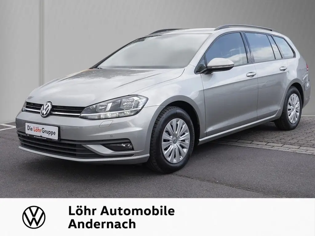 Photo 1 : Volkswagen Golf 2019 Petrol