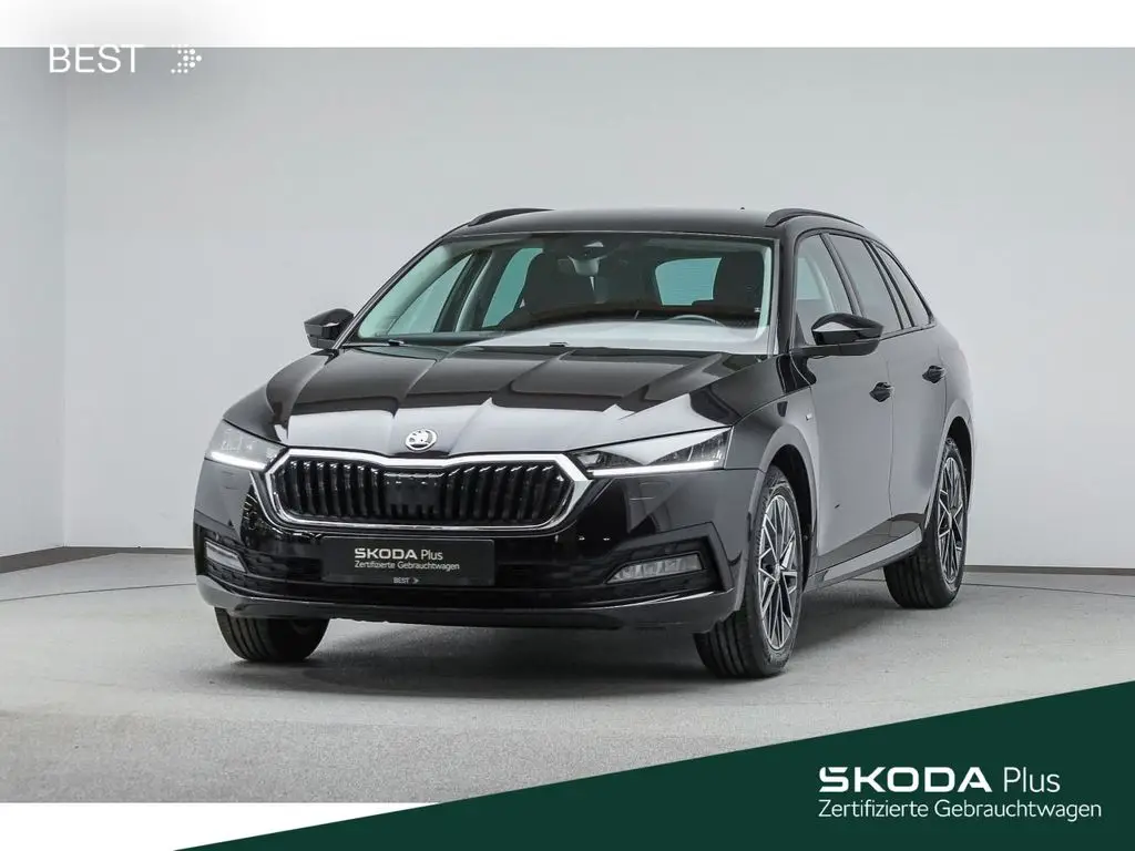 Photo 1 : Skoda Octavia 2022 Petrol