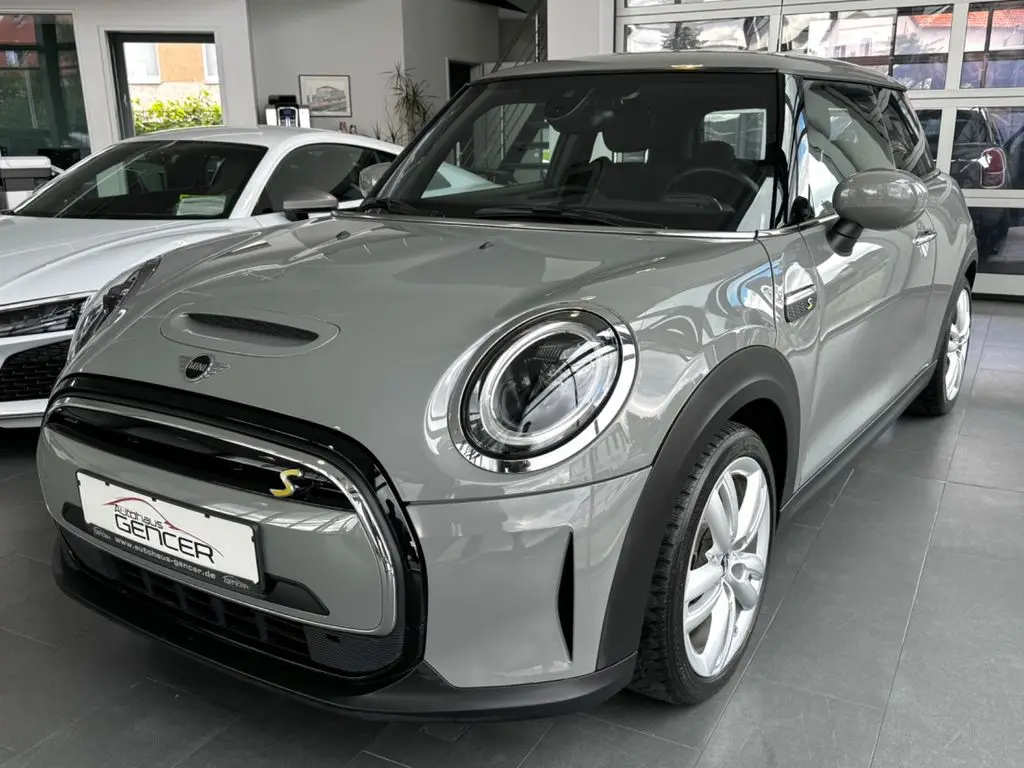 Photo 1 : Mini Cooper 2022 Non renseigné