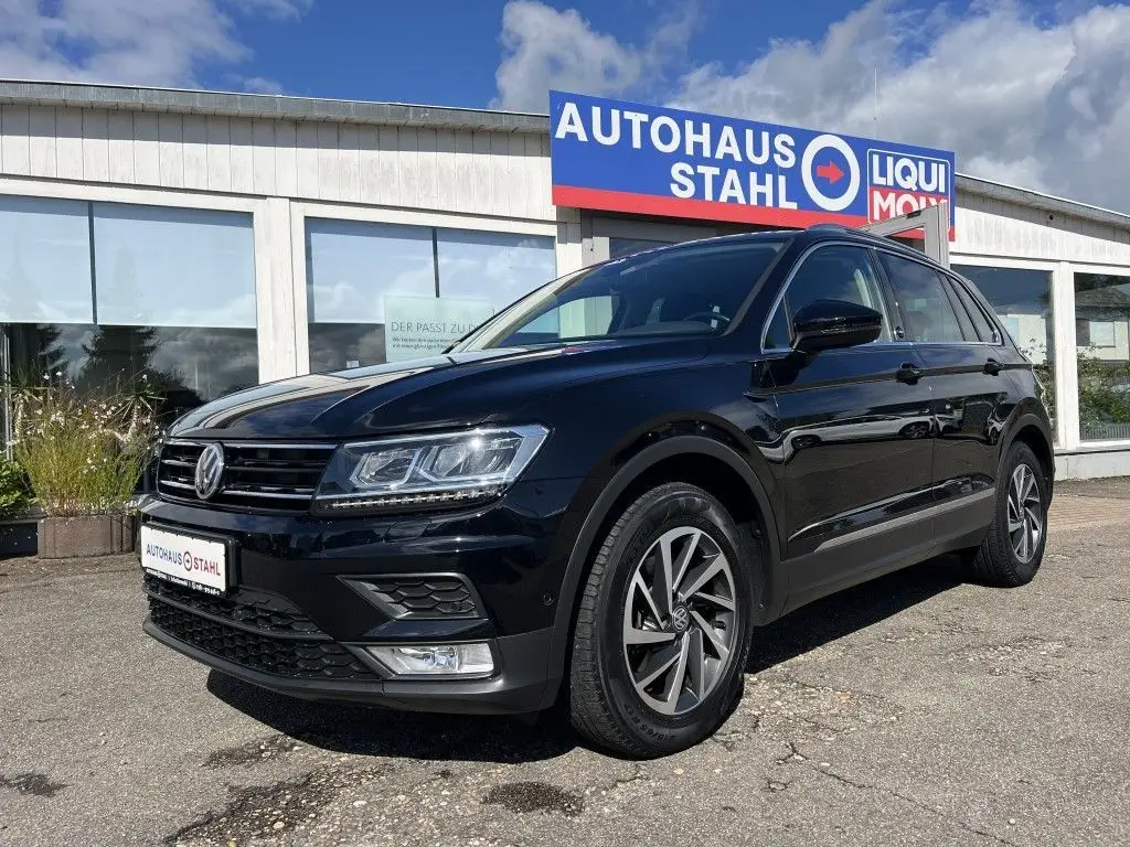 Photo 1 : Volkswagen Tiguan 2017 Essence