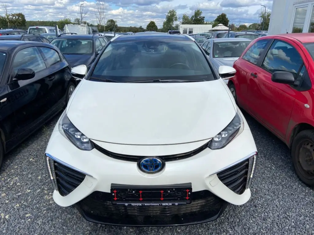 Photo 1 : Toyota Mirai 2020 Non renseigné